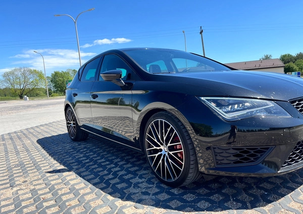 Seat Leon cena 67000 przebieg: 197000, rok produkcji 2016 z Bieżuń małe 211